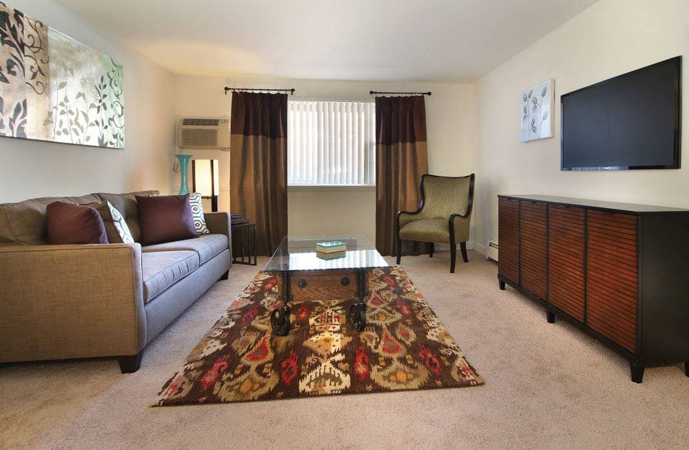 Apartment for rent at Middlesex Crossing, 158 Concord Rd, Billerica, MA 01821
