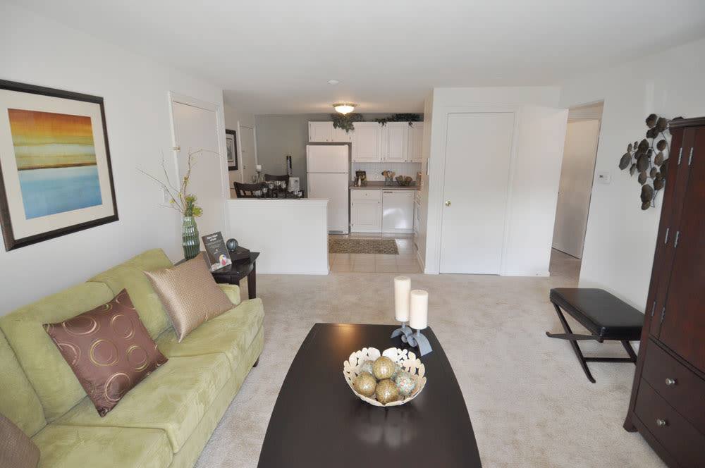 Apartment for rent at Middlesex Crossing, 158 Concord Rd, Billerica, MA 01821