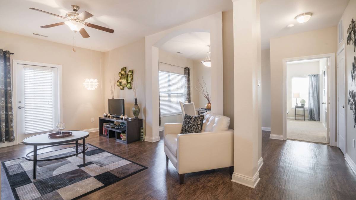 Apartment for rent at Autumn Breeze, 14901 Beauty Berry Lane, Noblesville, IN 46060