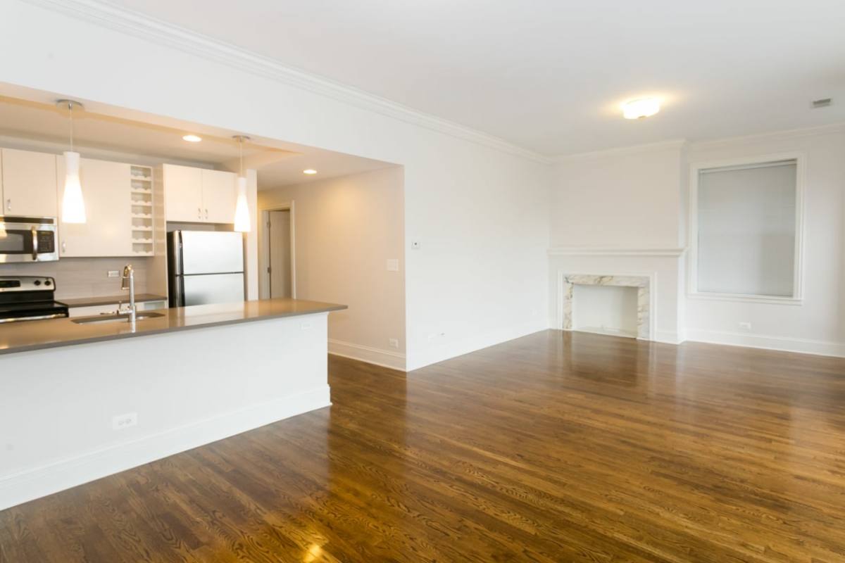 Apartment for rent at Paramour, 4850 S Drexel Blvd, Chicago, IL 60615