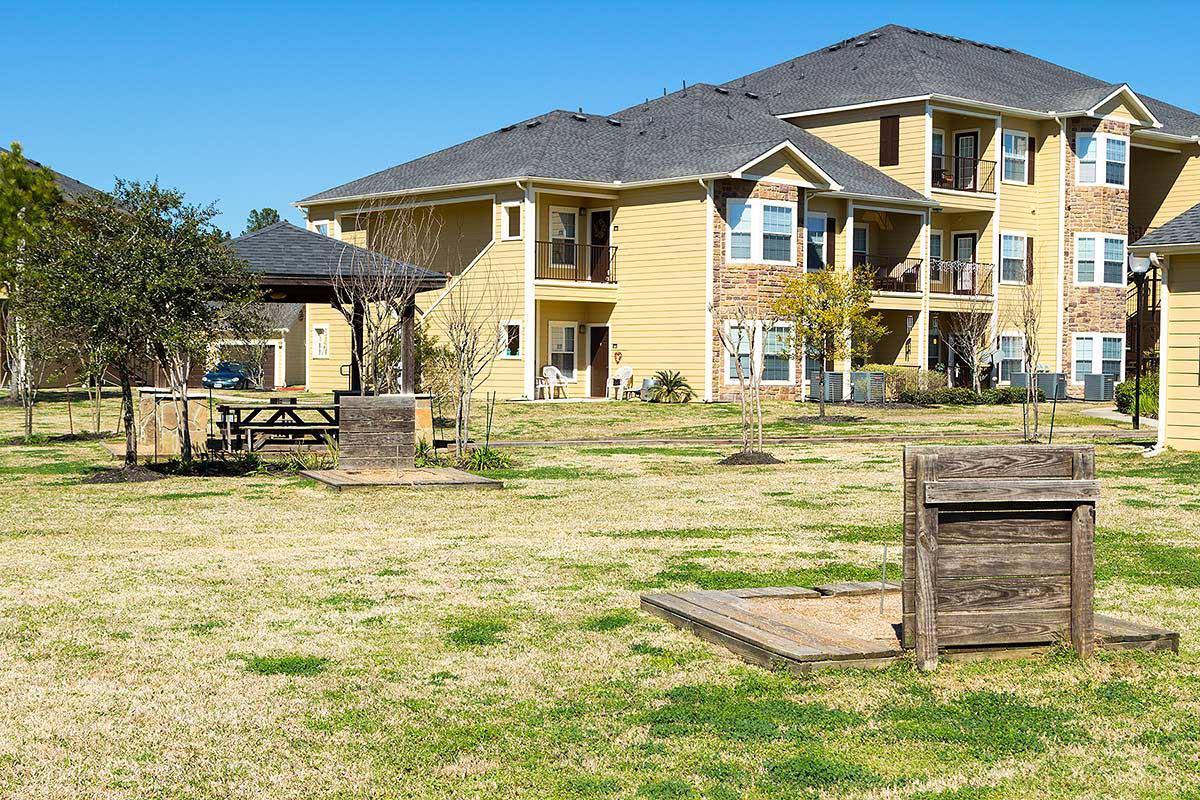 Apartment for rent at West End Lodge Luxury Apartment Homes, 4215 N Major Dr, Beaumont, TX 77713