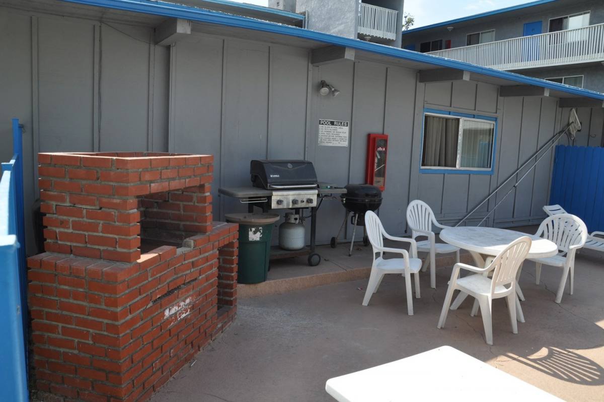 Apartment for rent at Torrance Terrace, 17302 Yukon Ave, Torrance, CA 90503