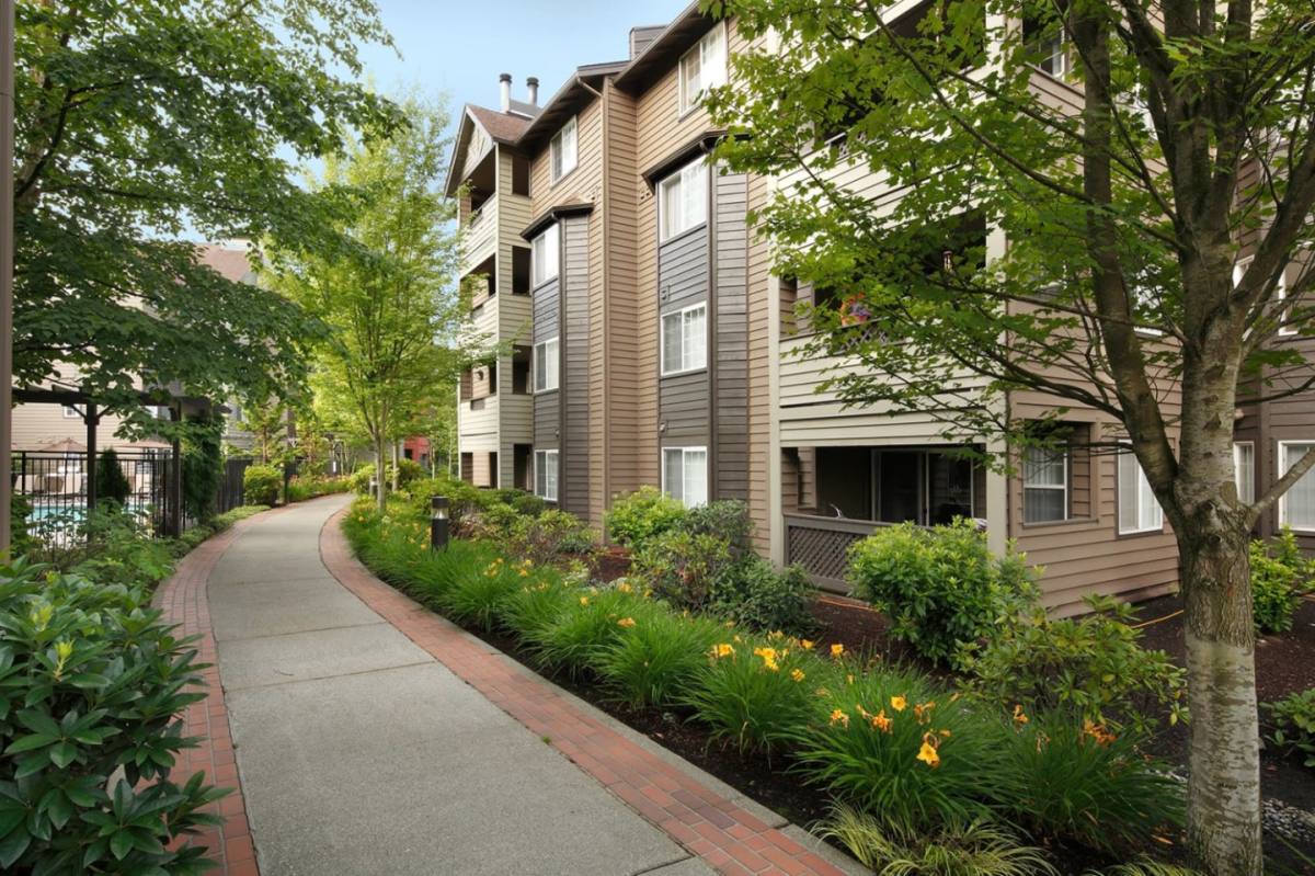 Apartment for rent at Redmond Place, 8935 160th Ave NE, Redmond, WA 98052