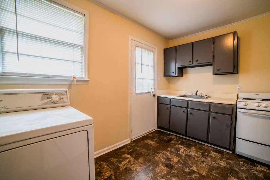 Apartment for rent at Town Center, 2292 Onslow Dr, Jacksonville, NC 28540