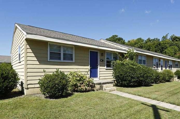 Apartment for rent at Town Center, 2292 Onslow Dr, Jacksonville, NC 28540