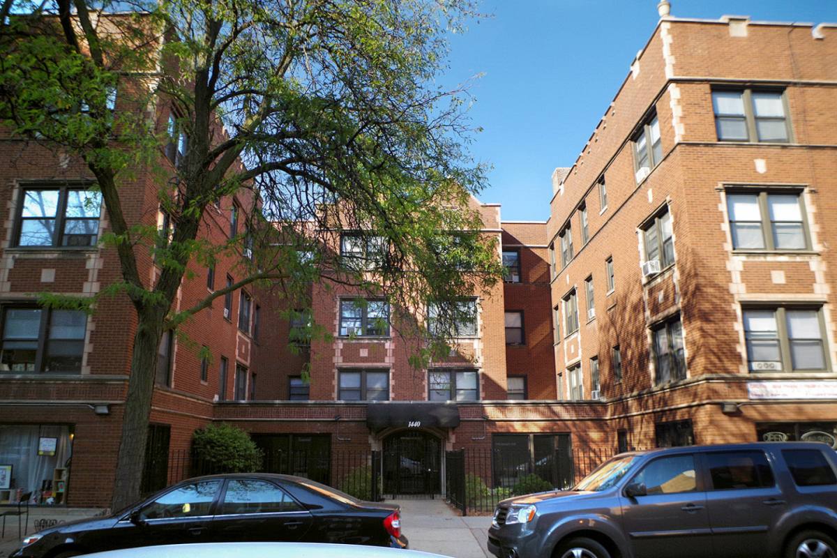 Apartment for rent at 1440 E 52nd Street, 1440-1450 E 52nd St, Chicago, IL 60615