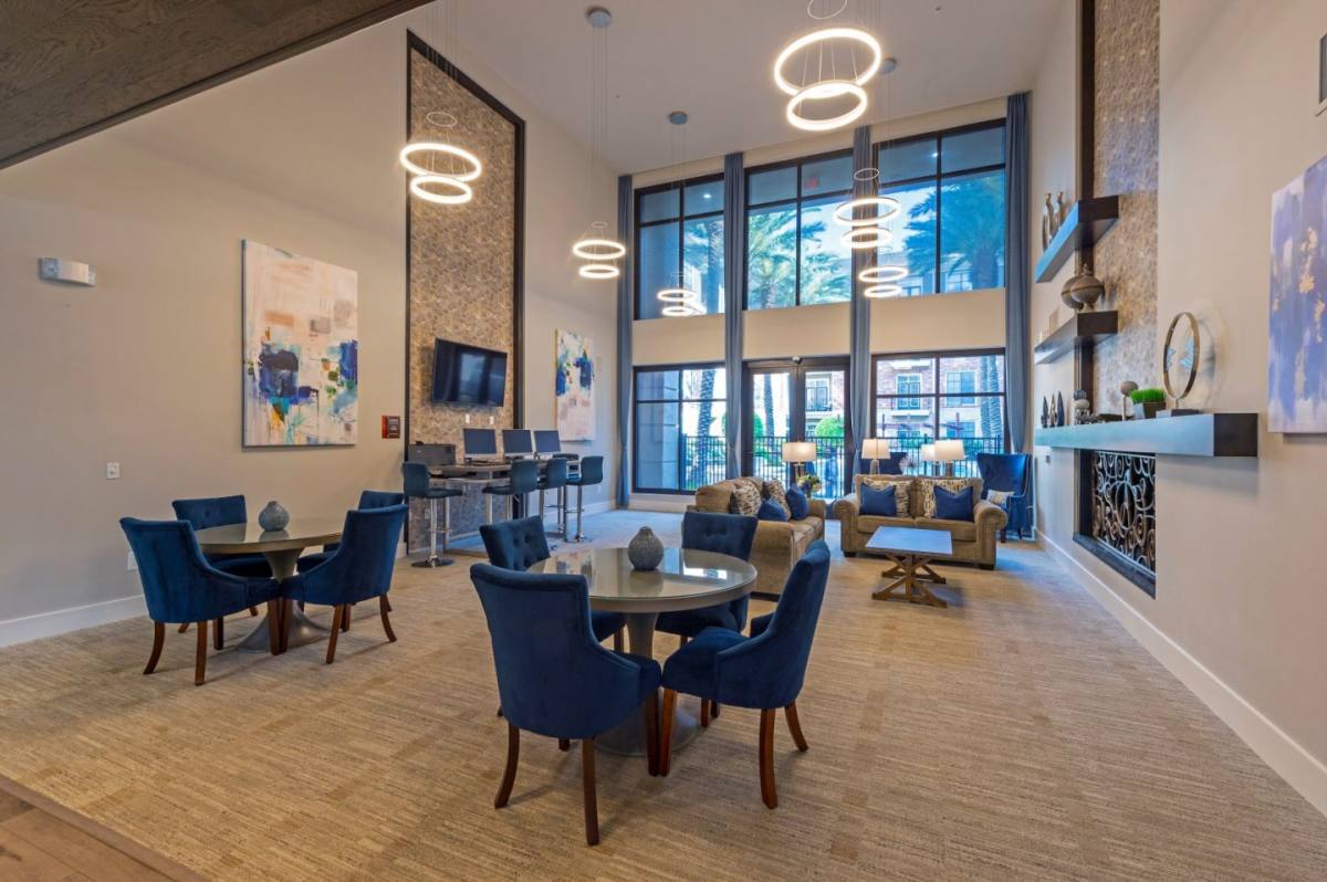 Apartment for rent at The Augusta, 2660 Augusta Dr, Houston, TX 77057