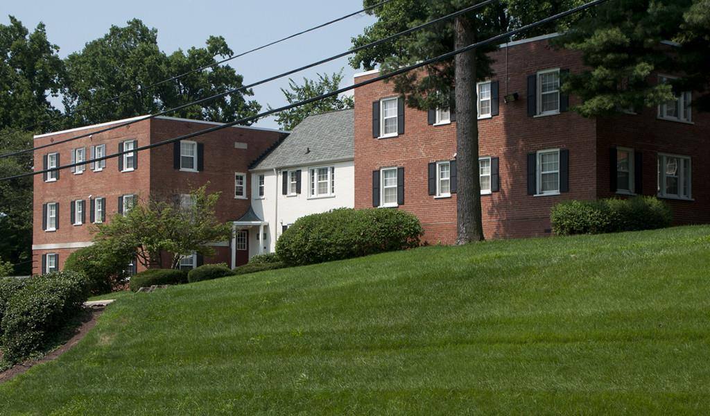 Townhouse for rent at Falkland Chase, 8305 16th St, Silver Spring, MD 20910