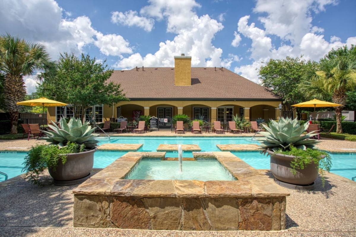 Apartment for rent at Park at Braun Station, 9603 Bandera Rd, San Antonio, TX 78250