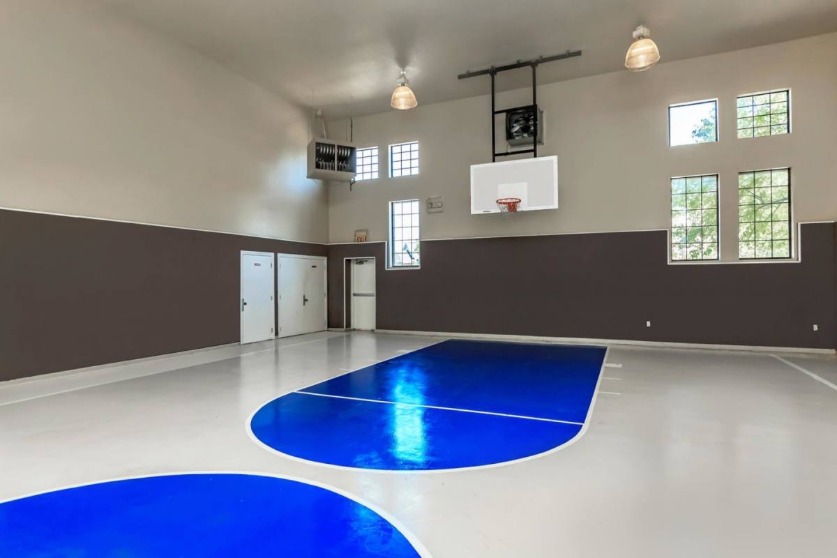 Townhouse for rent at The Ridge of Emporia, 3601 W 18th Ave, Emporia, KS 66801