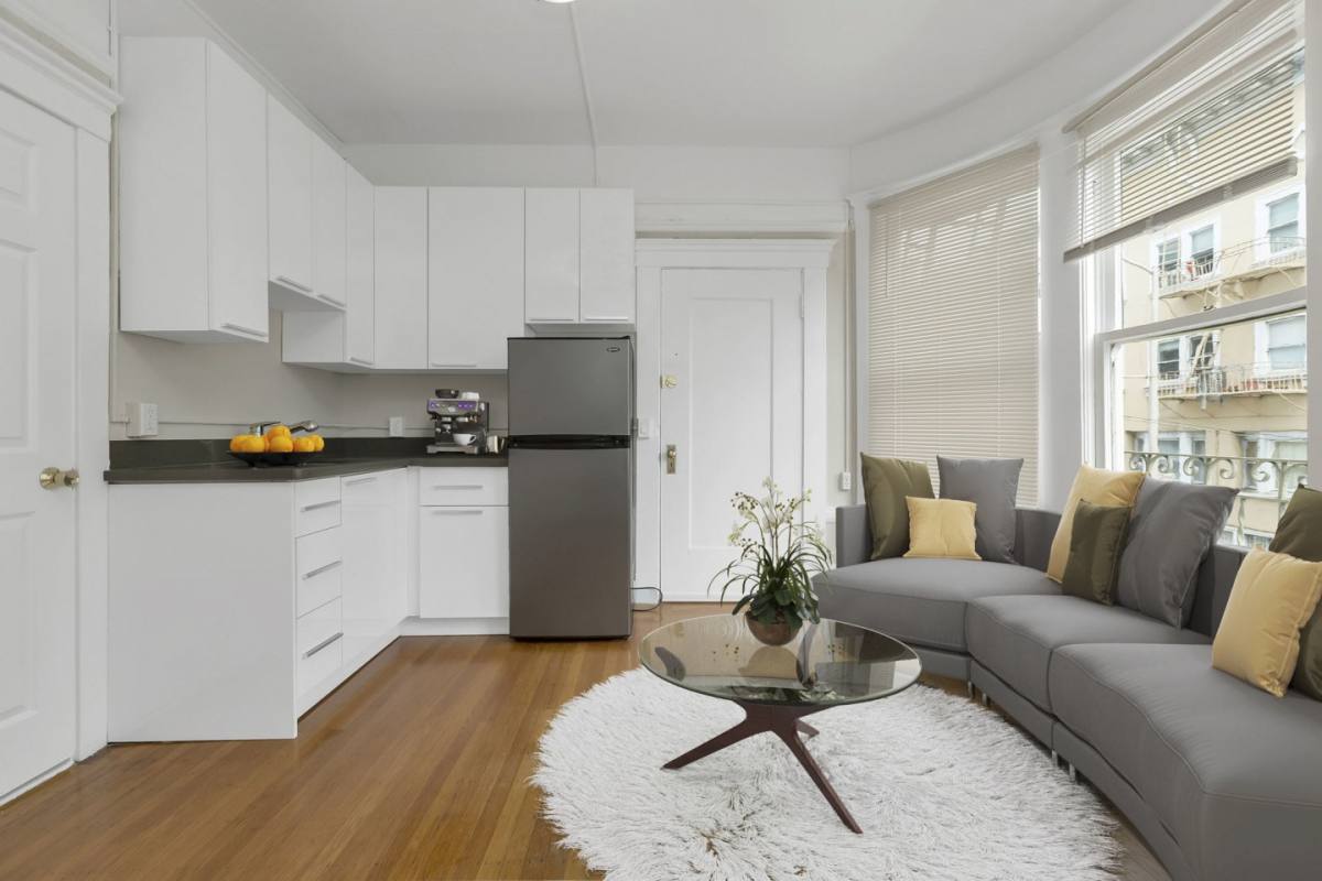 Apartment for rent at 1474 Sacramento St, San Francisco, CA 94109