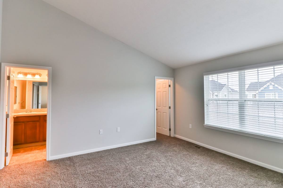 Apartment for rent at Olentangy Reserve, 749 Enclave Village Place, Lewis Center, OH 43035