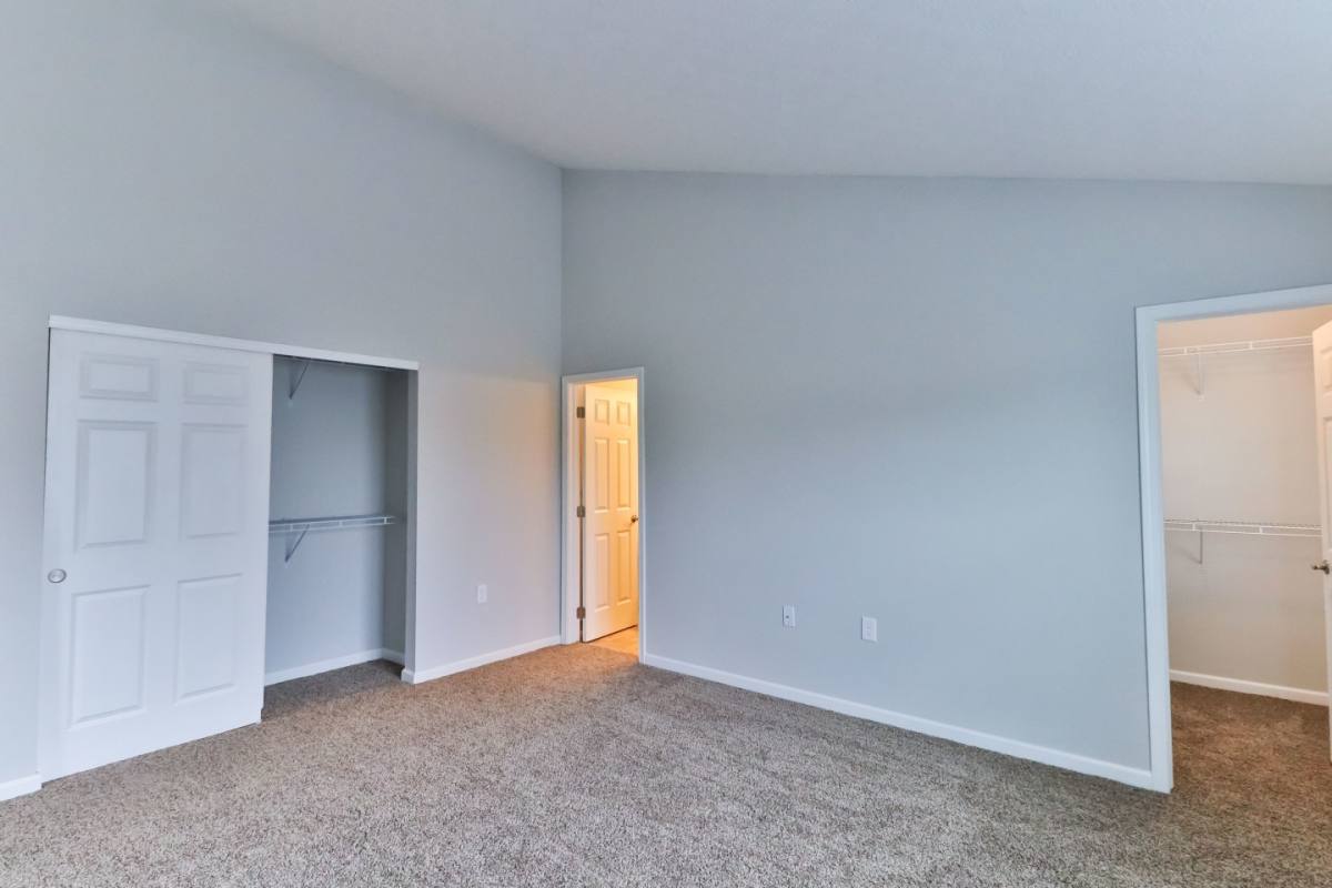 Apartment for rent at Olentangy Reserve, 749 Enclave Village Place, Lewis Center, OH 43035