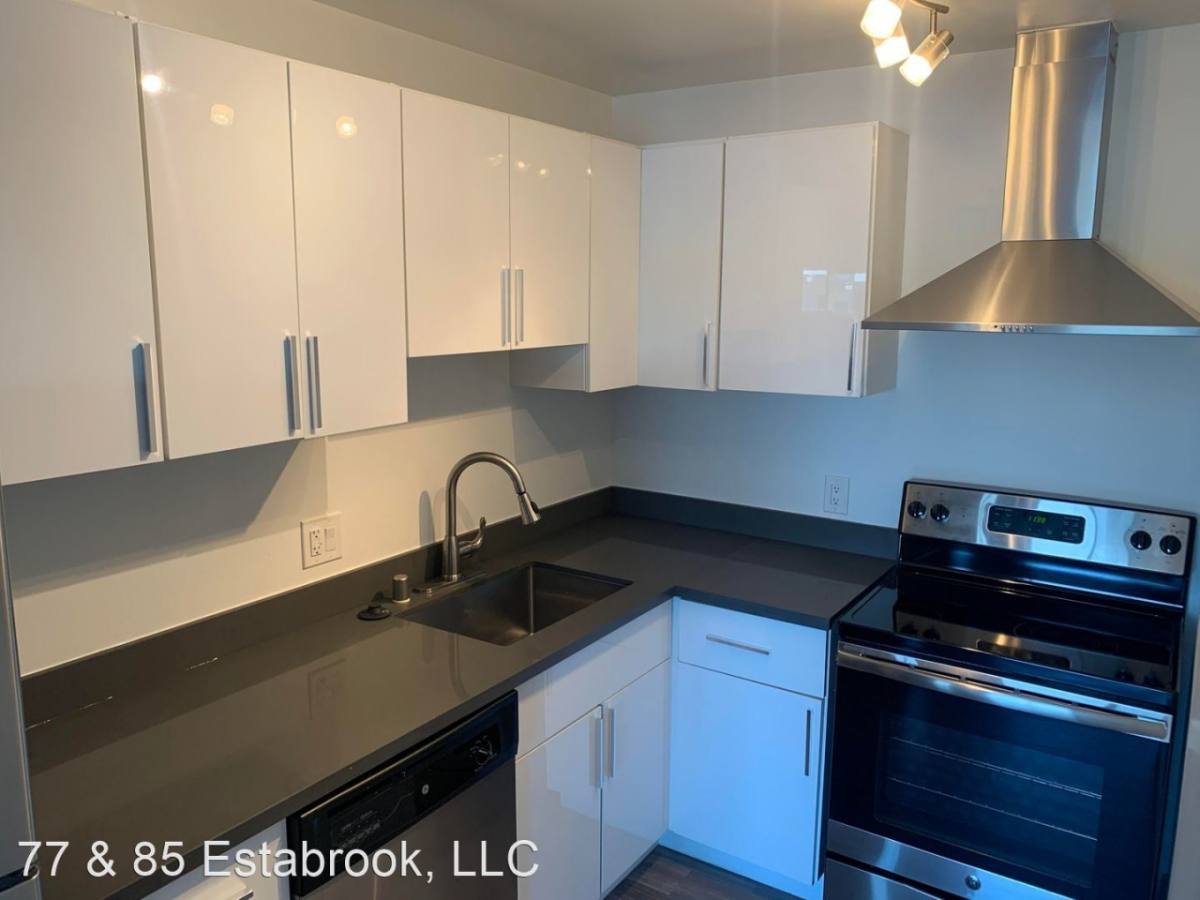 Apartment for rent at Metro 77 & 85, 77-85 Estabrook St, San Leandro, CA 94577