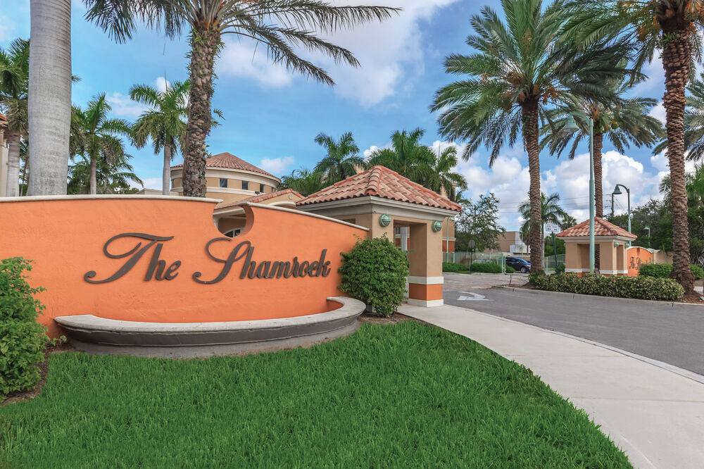 Apartment for rent at Senior Housing - Shamrock of Sunrise, 4001 N Pine Island Rd, Fort Lauderdale, FL 33351