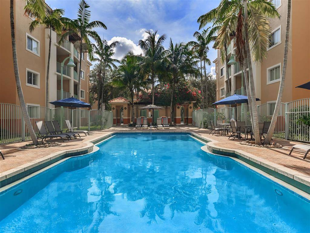 Apartment for rent at Senior Housing - Shamrock of Sunrise, 4001 N Pine Island Rd, Fort Lauderdale, FL 33351