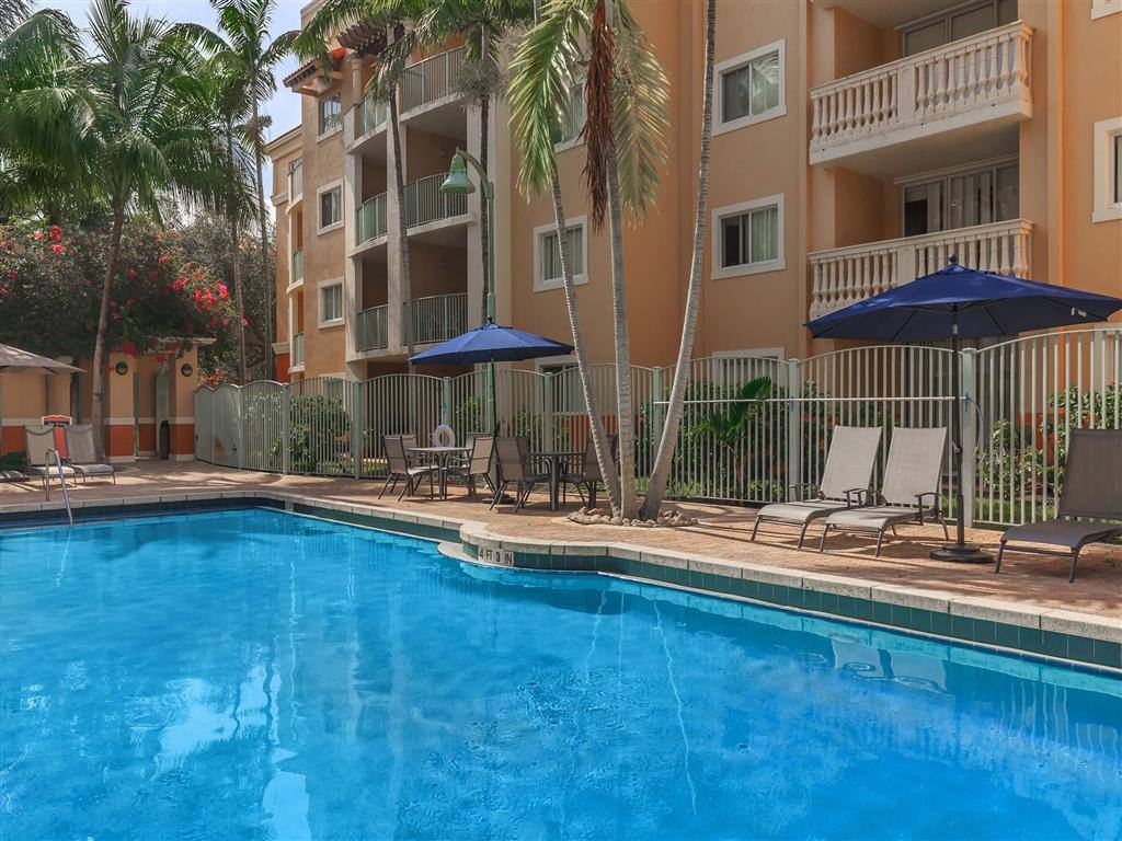 Apartment for rent at Senior Housing - Shamrock of Sunrise, 4001 N Pine Island Rd, Fort Lauderdale, FL 33351