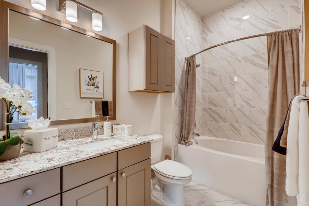Apartment for rent at The Elaine, 1000 Skokie Blvd, Northbrook, IL 60062