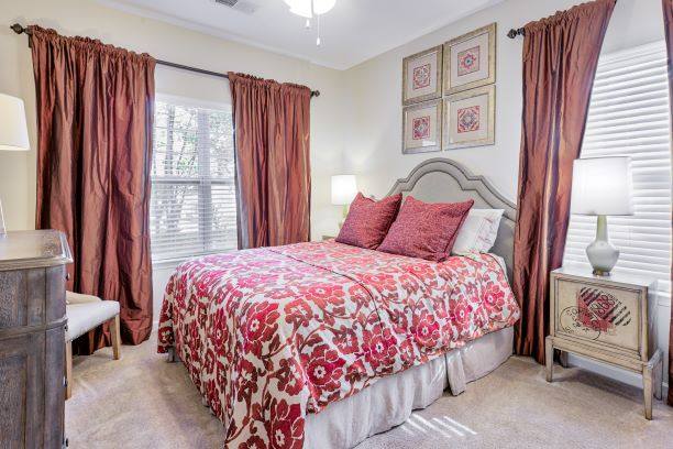 Apartment for rent at Oasis at Montclair, 16500 Stedham Circle, Dumfries, VA 22025