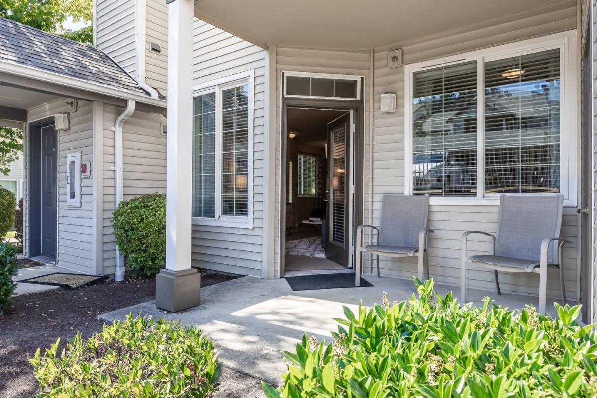 Apartment for rent at Springbrook, 5301 Talbot Rd S, Renton, WA 98055
