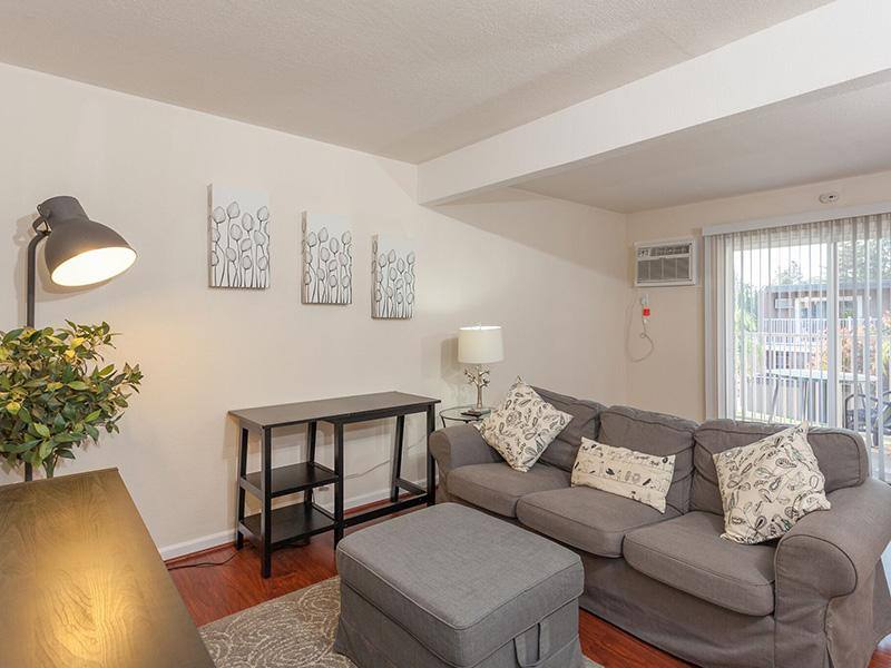 Apartment for rent at Sun Valley Apartment Homes, 1400 Contra Costa Blvd, Pleasant Hill, CA 94523