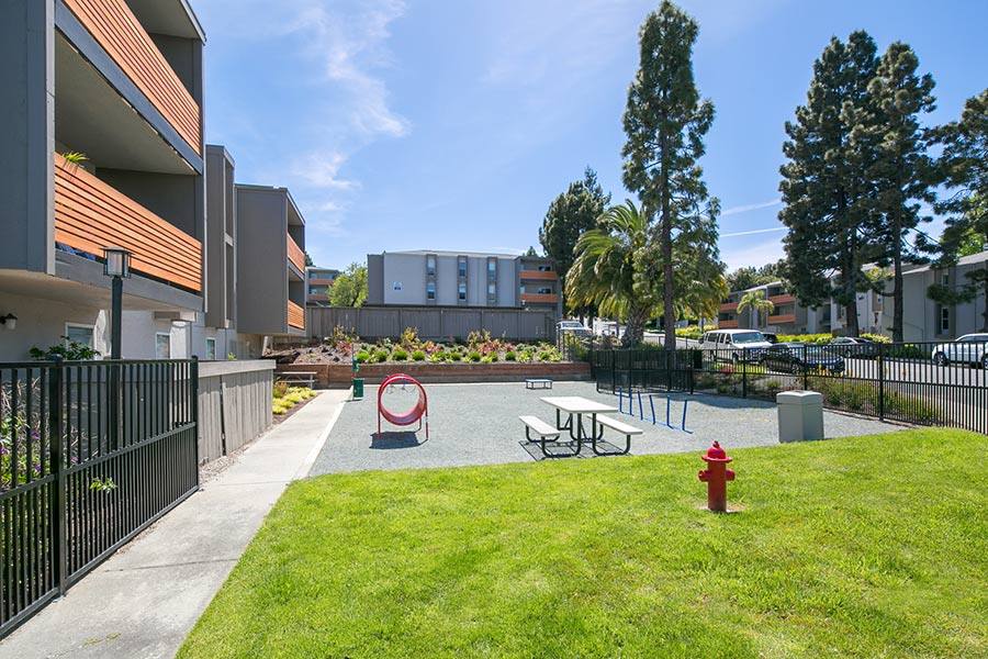 Apartment for rent at Bayside, 530 Sunnyview Dr, Pinole, CA 94564