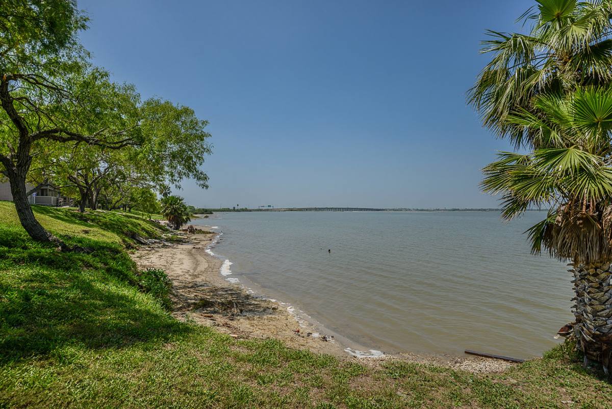 Apartment for rent at The Bay Club, 9350 S Padre Island Dr, Corpus Christi, TX 78418