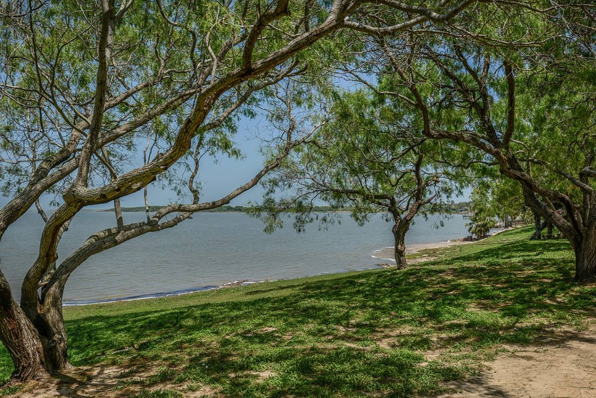 Apartment for rent at The Bay Club, 9350 S Padre Island Dr, Corpus Christi, TX 78418