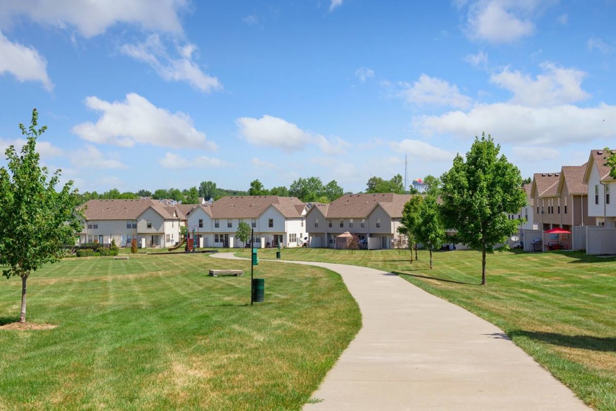 Townhouse for rent at Bennington Park Townhomes, 6601 NE 39th St, Kansas City, MO 64117