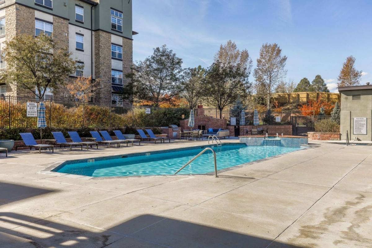 Apartment for rent at Summit at Flatirons, 210 Summit Blvd, Broomfield, CO 80021
