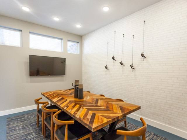 Apartment for rent at Summit Square, 789 NW Donovan Rd, Lees Summit, MO 64086