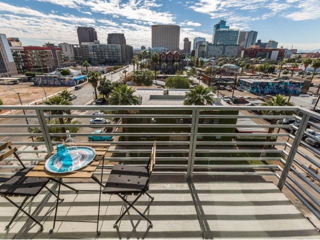 Apartment for rent at Linear, 295 E Roosevelt St, Phoenix, AZ 85004
