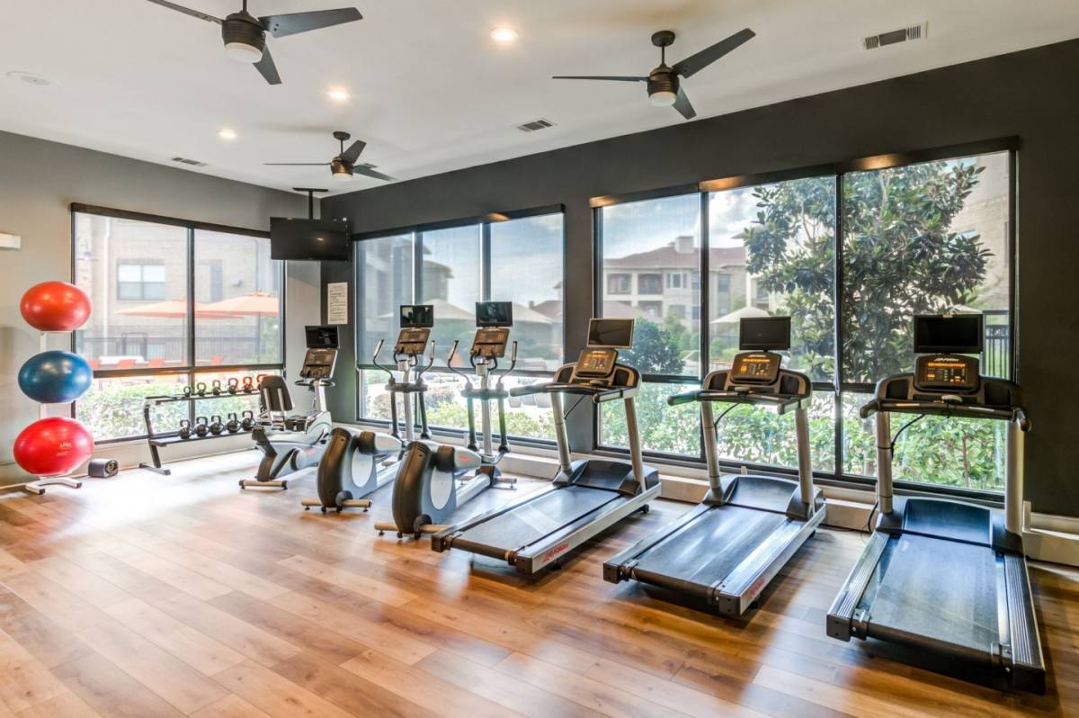 Apartment for rent at The Sovereign, 5301 N Tarrant Parkway, Keller, TX 76244