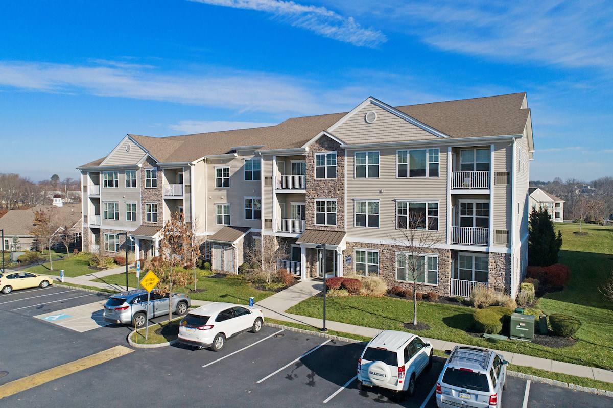 Apartment for rent at Woodmont Place, 100 Woodmont Circle, Easton, PA 18045