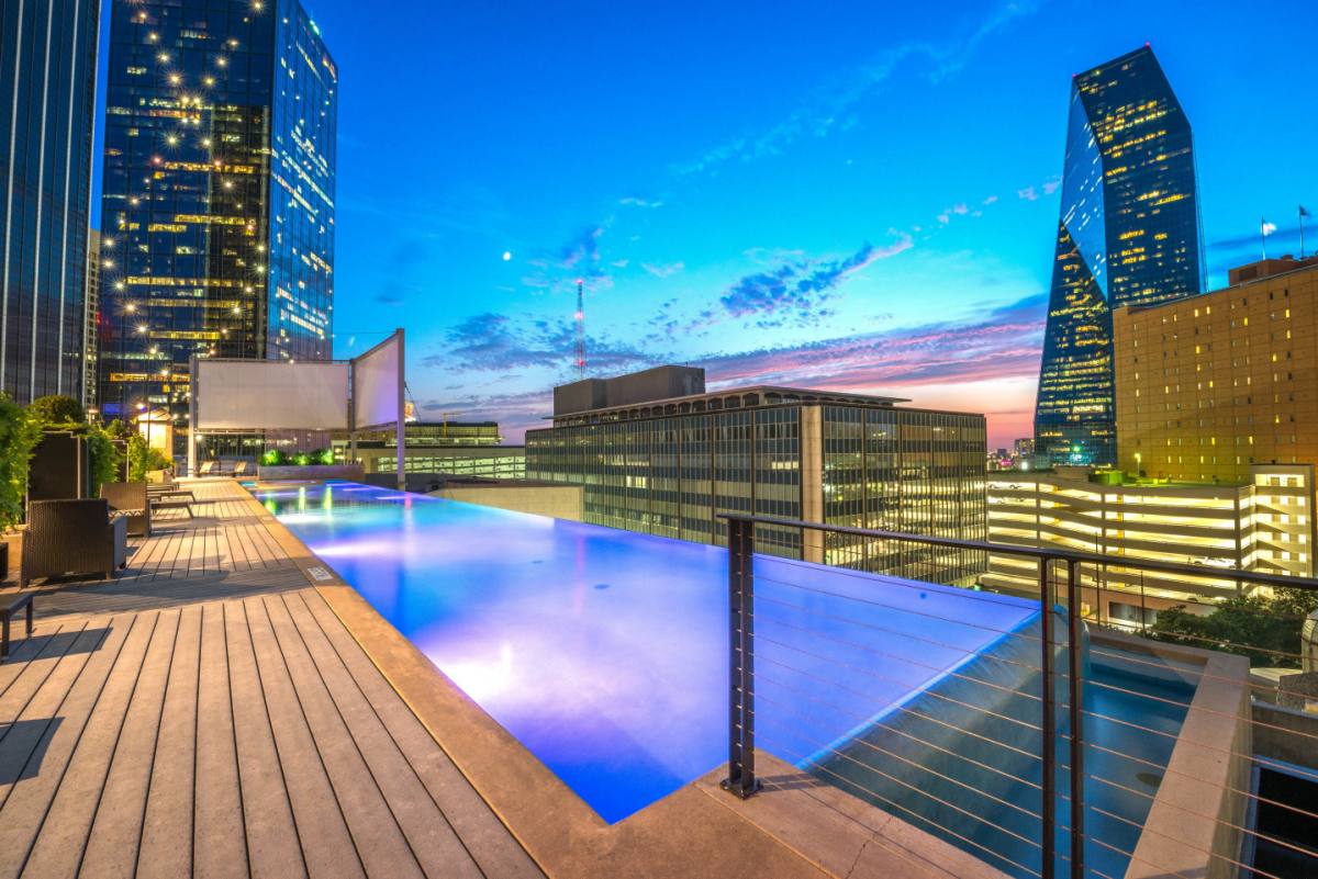 Townhouse for rent at Mosaic Luxury Highrise, 300 N Akard St, Dallas, TX 75202