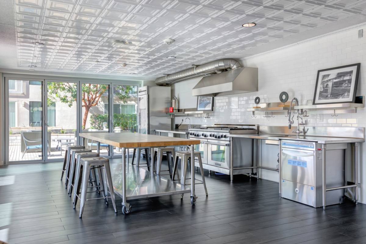 Apartment for rent at Vara, 1600 15th St, San Francisco, CA 94103