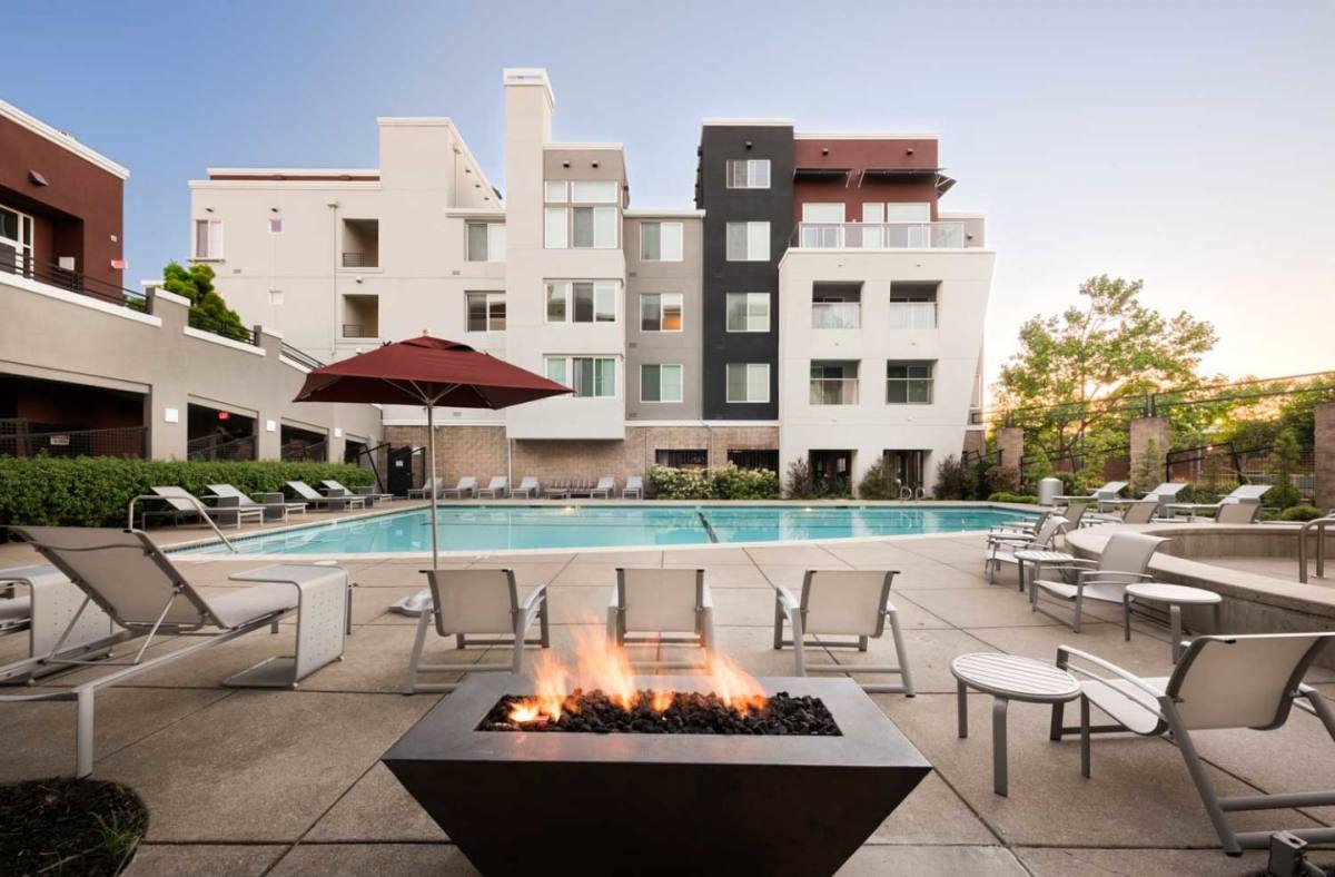 Apartment for rent at The Bridge at Emeryville, 1325 40th St, Emeryville, CA 94608