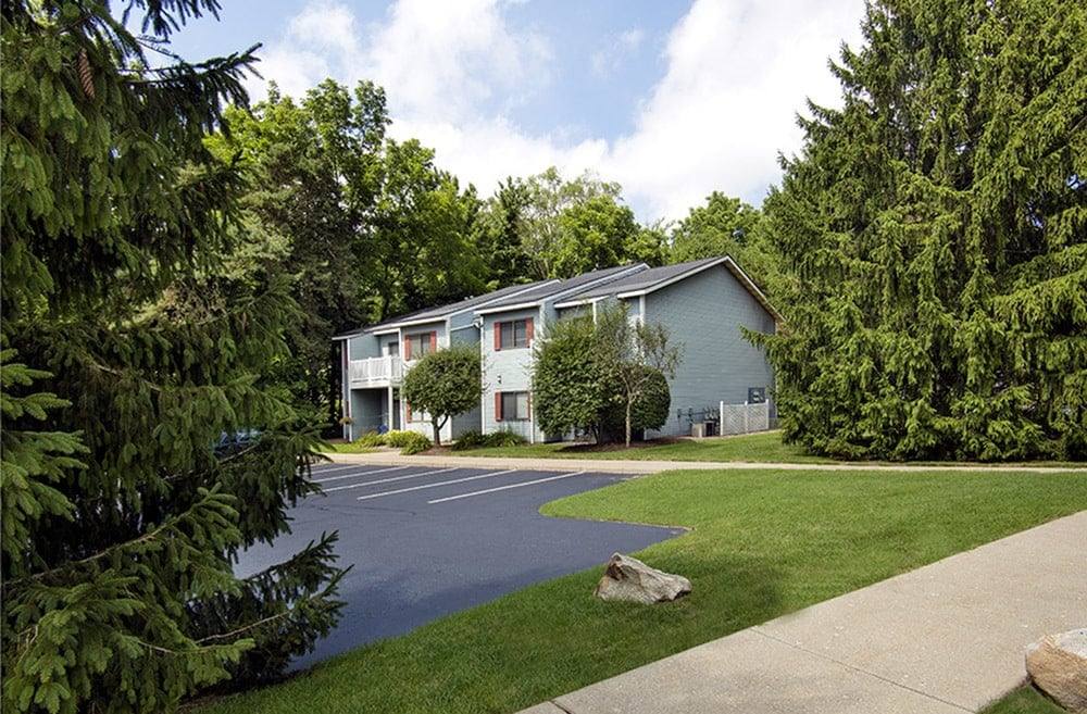 Townhouse for rent at Spring Brook, 1074 W 32nd St, Holland, MI 49423