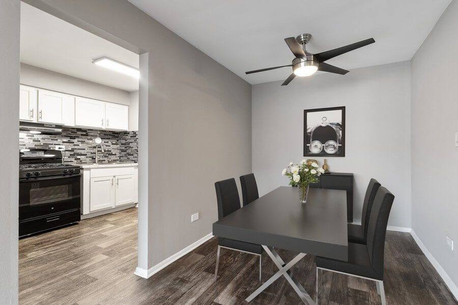 Apartment for rent at Midpointe, 4050 W 115th St, Chicago, IL 60655