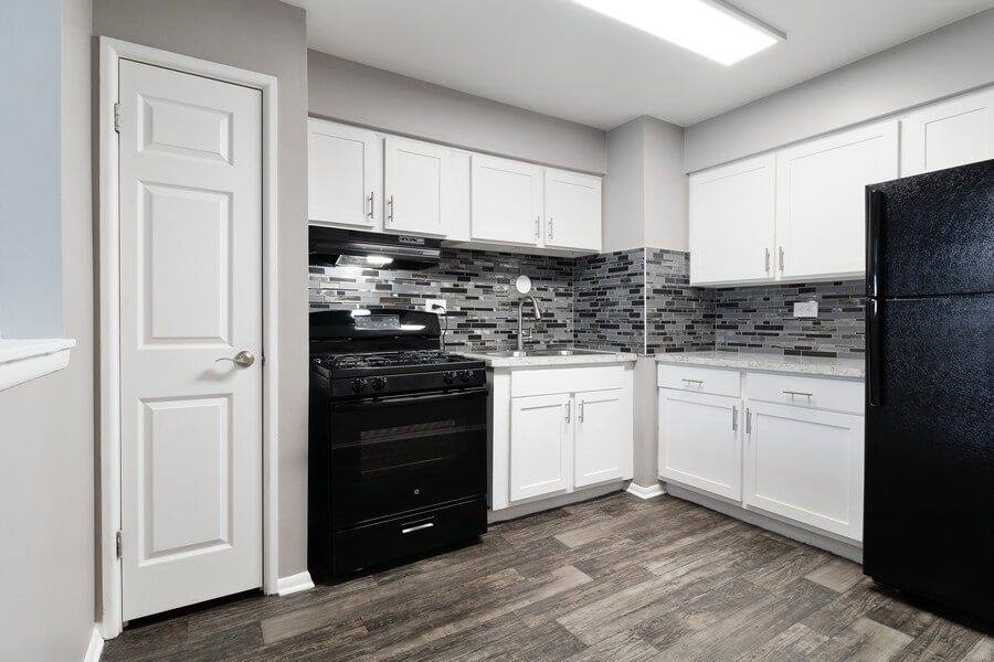 Apartment for rent at Midpointe, 4050 W 115th St, Chicago, IL 60655