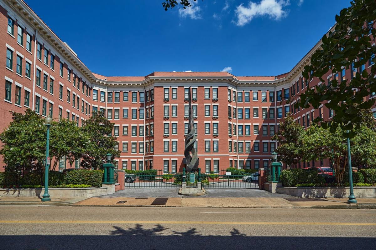 Apartment for rent at Gayoso House, 130 S Front St, Memphis, TN 38103