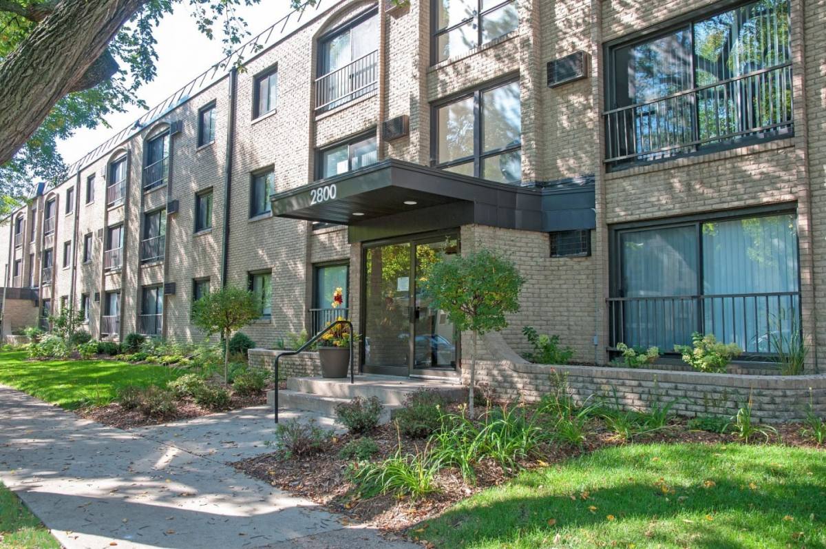 Apartment for rent at 2800 Girard, 2800 S Girard Ave, Minneapolis, MN 55408