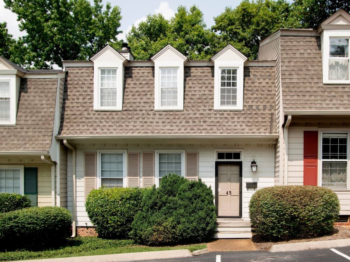 Apartment for rent at Chowning Square, 4141 Woodlawn Dr, Nashville, TN 37205