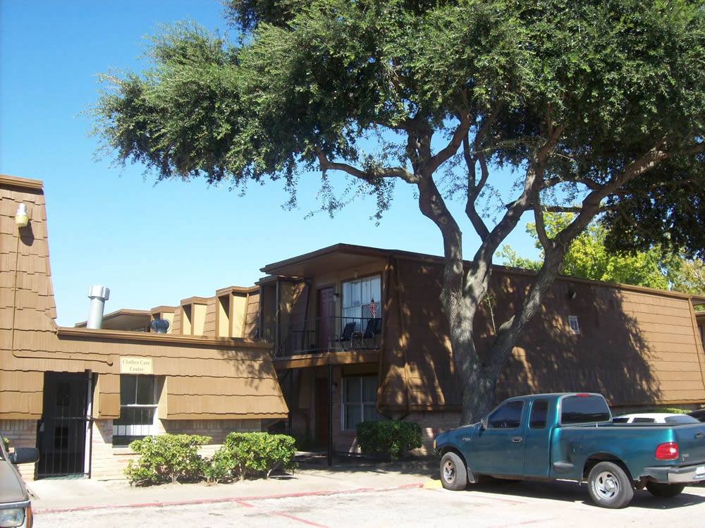 Townhouse for rent at Cedar Bluff, 5930 Red Bluff Rd, Pasadena, TX 77505
