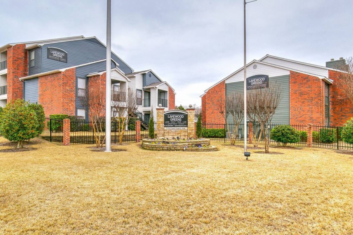 Apartment for rent at Lakewood Greens, 7150 E Grand Ave, Dallas, TX 75223