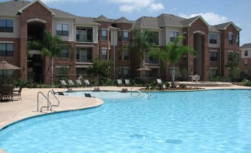 Apartment for rent at The Fountains at Almeda, 9000 Almeda Rd, Houston, TX 77054