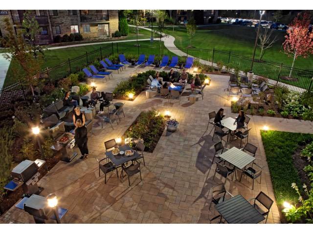 Apartment for rent at The Glen View, 2600 Golf Rd, Glenview, IL 60025