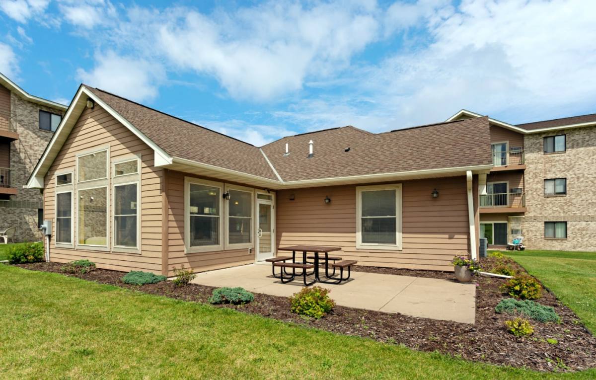 Apartment for rent at Elm Creek, 11719 Champlin Dr, Champlin, MN 55316