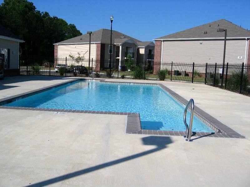 Apartment for rent at Cypress Park, 300 S Lehmberg Rd, Columbus, MS 39702