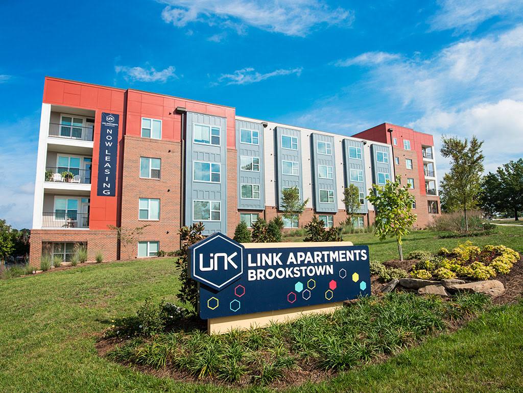 Apartment for rent at Link Brookstown, 150 Peters Creek Parkway, Winston Salem, NC 27101